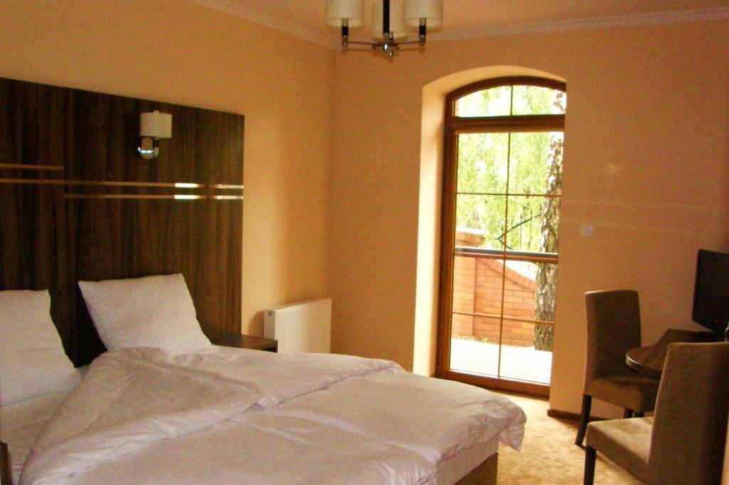 Hotel Belfer Zaniemyśl Zimmer foto