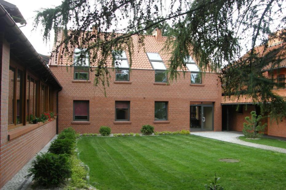 Hotel Belfer Zaniemyśl Exterior foto